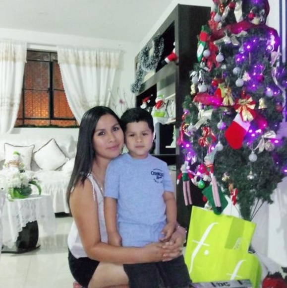 Meet your Posher, Andrea - Picture 1 of 1